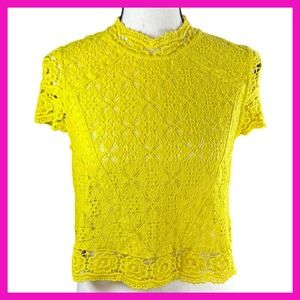 Forever 21 Lace Top, Mock Neck, Short Sleeve, Yellow Blouse, Size Small NWT‎
